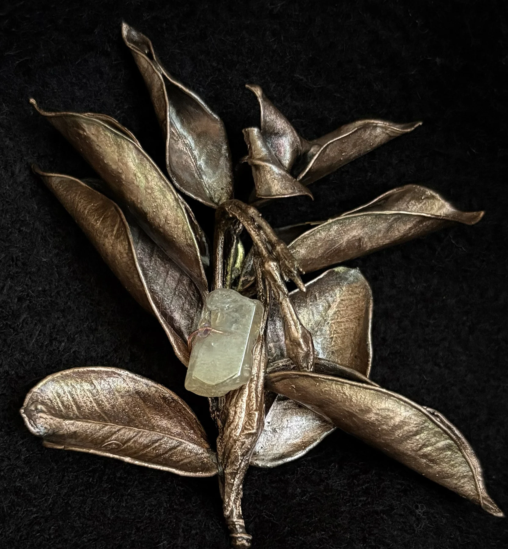 Dipladenia Muse Brooch — a copper Dipladenia branch set with a raw natural crystal